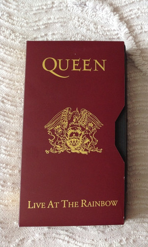 Queen live the - -,