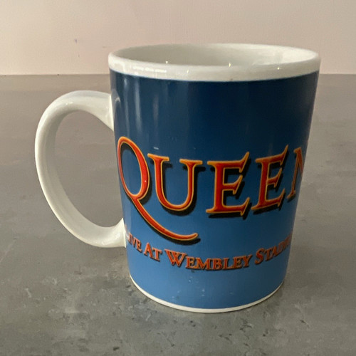 Queen live wembley - queen,